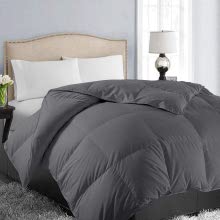 best comforter with good material for pet hairs