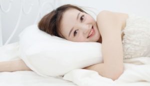 best pillow for stomach sleepers with arm under pillow